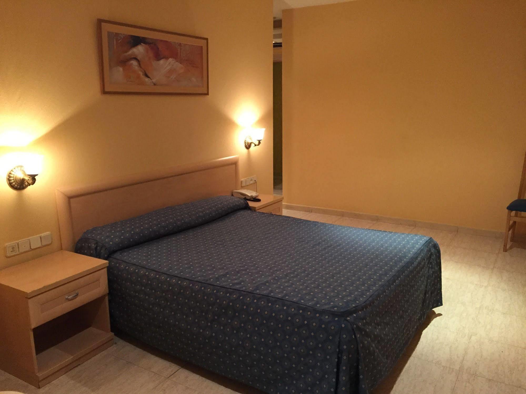 Hotel La Union Humanes de Madrid Exteriér fotografie